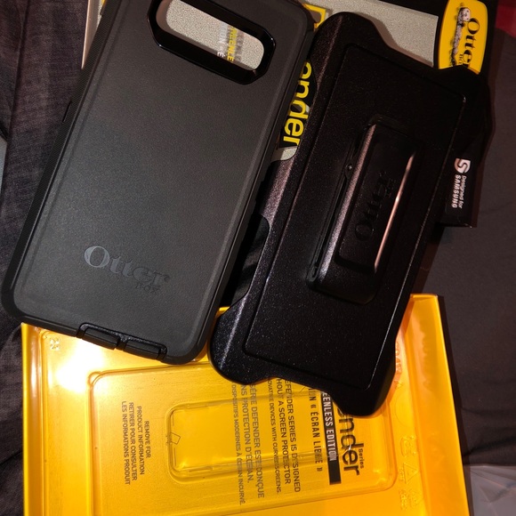 S10plus otter box - Picture 2 of 2